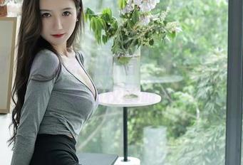 秀人网 - 制服系列原图：糯美子mini带你“重温校园时光”