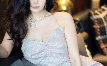 秀人网 - 当灰丝遇上蛋蛋宝的新美图,这组合居然也行!