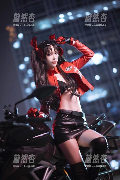 翎柒菜菜 翎柒菜菜,坏女人范儿在每一张图片里的不安分