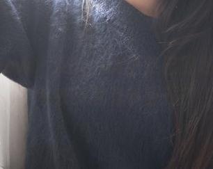 花漾show - Angela小热巴的私拍时光，毛衣到底有多舒服？