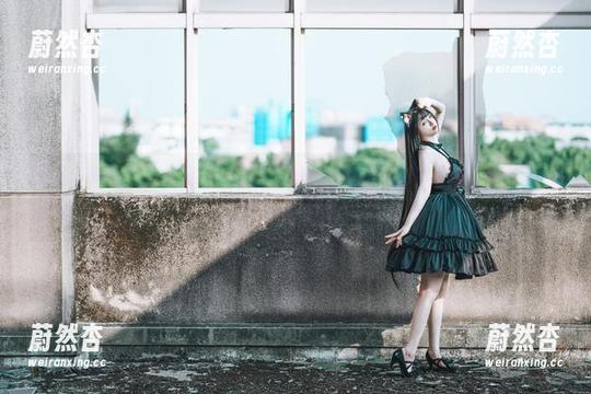 落落Raku 落落Raku美图大集结:SuccubusBar的别样诱惑,谁能拒绝这么多资源?