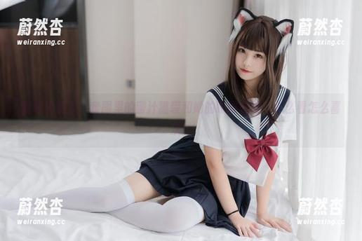 猫咪大视力，套图里的蜜汁猫裘和她的眼镜猫娘，怎么看怎么喜欢。