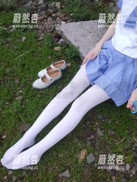 西尔酱 西尔酱和她的纯白合集:偶尔透着一丝不羁的作品