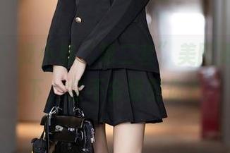 语画界 - 夏小雅“第二套”美图更新,等下,会不会惊到你?