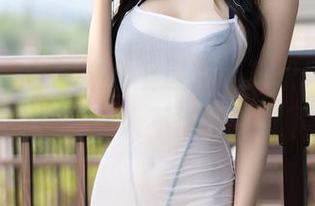 语画界 - 当言沫穿上这套高清职场制服,简洁的线条让人不得不停留下来。