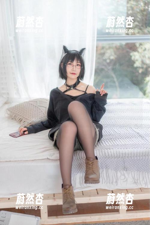 逐月Su 逐月Su演绎水手服,高清让细节来看得见,心里咋有点小悸动?