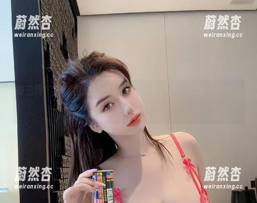 阿色 微密圈 - 看阿色的自拍写真,我才明白什么叫‘勇气’和‘自黑’!