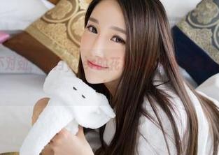 青豆客 - 不对劲,伍月yuer的花嫁美图和资源竟然如此平易近人?