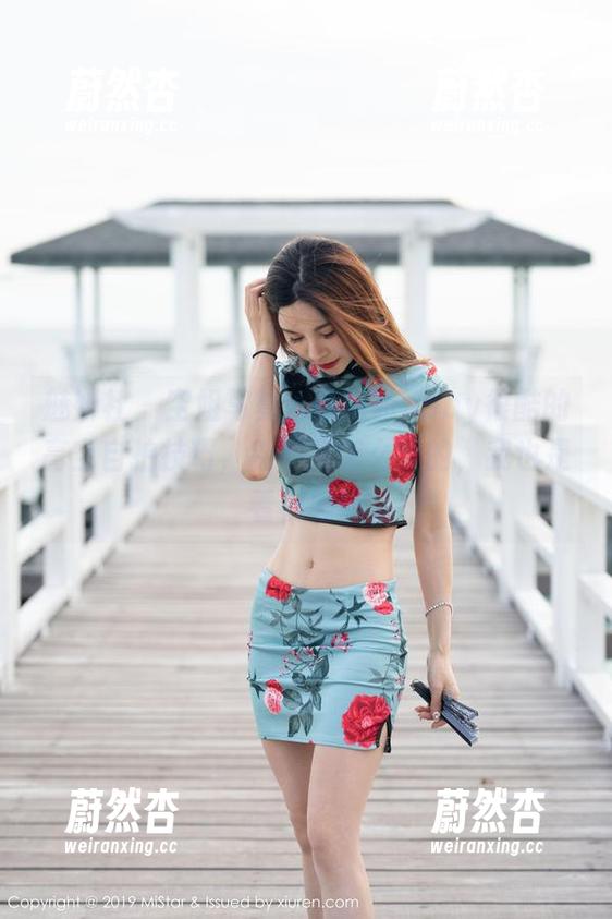 魅妍社-萌汉药baby很酷 魅妍社 - 空姐写真:萌汉药baby很酷的高空自拍技巧,别问我怎么学的,我也是看视频的
