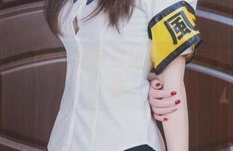 鹿八岁baby：宅家日记里的写真壁纸PK赛